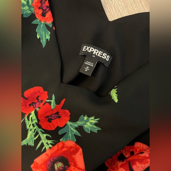 Express tank top size M - Picture 3 of 3